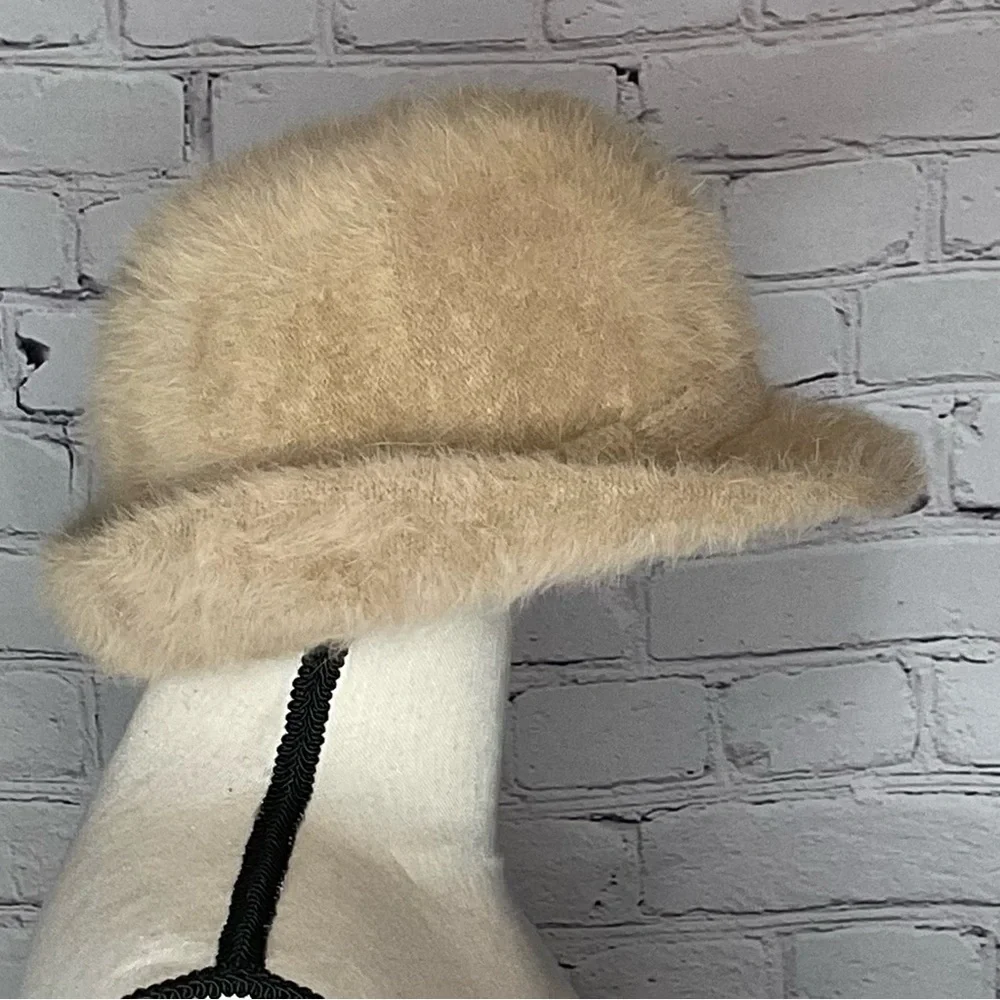 Betmar Vintage 1970s Tan Angora Wool Blend Bucket Hat France